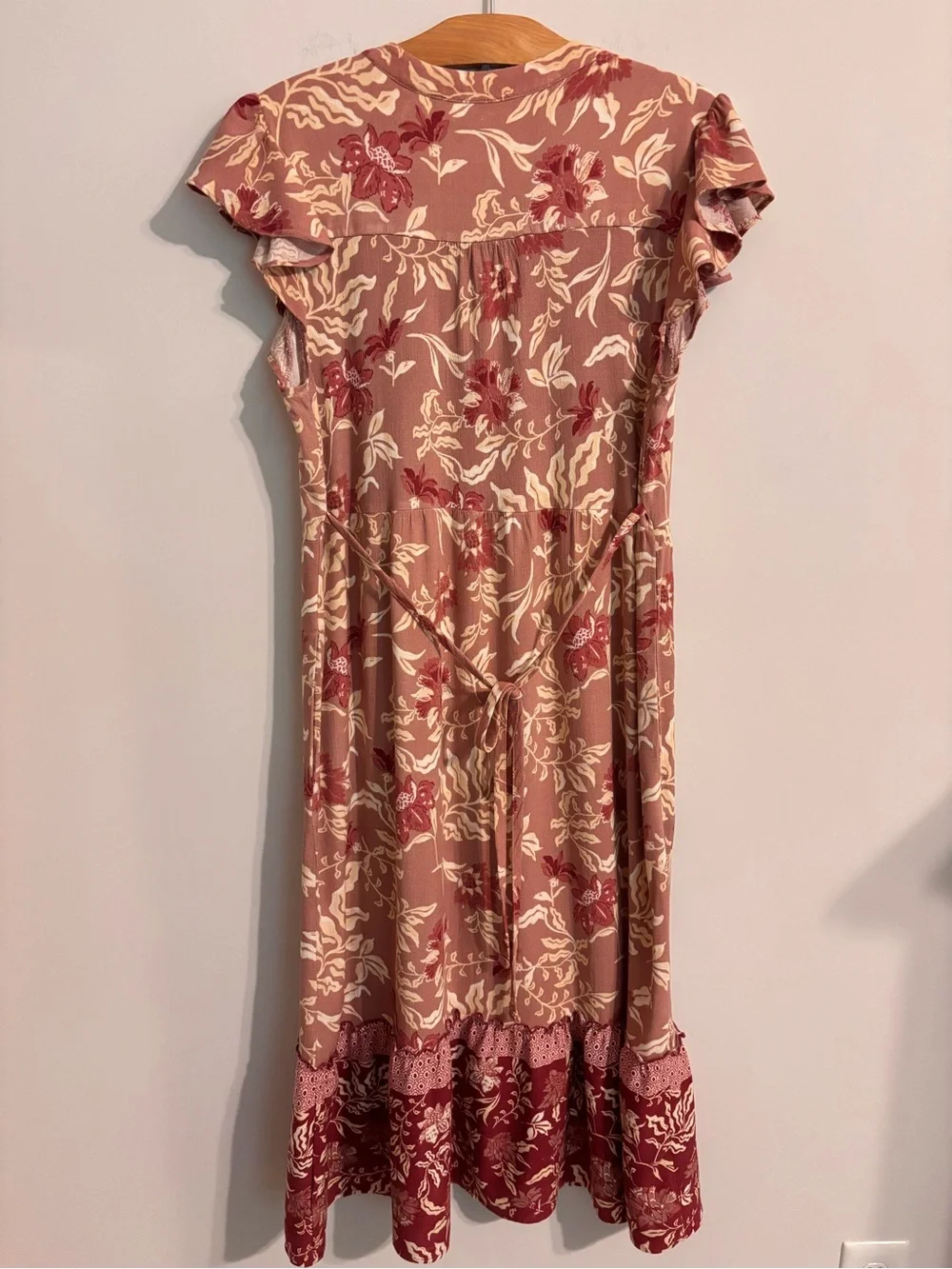 Lucky Brand Flutter sleeve Midi Floral Dress - Picture 3 of 13